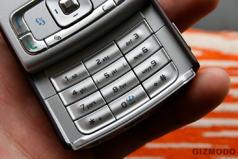 Illustration for article titled Gizmodo's Long-Ass Nokia N95 Review: Why it Rocks, Why it Sucks